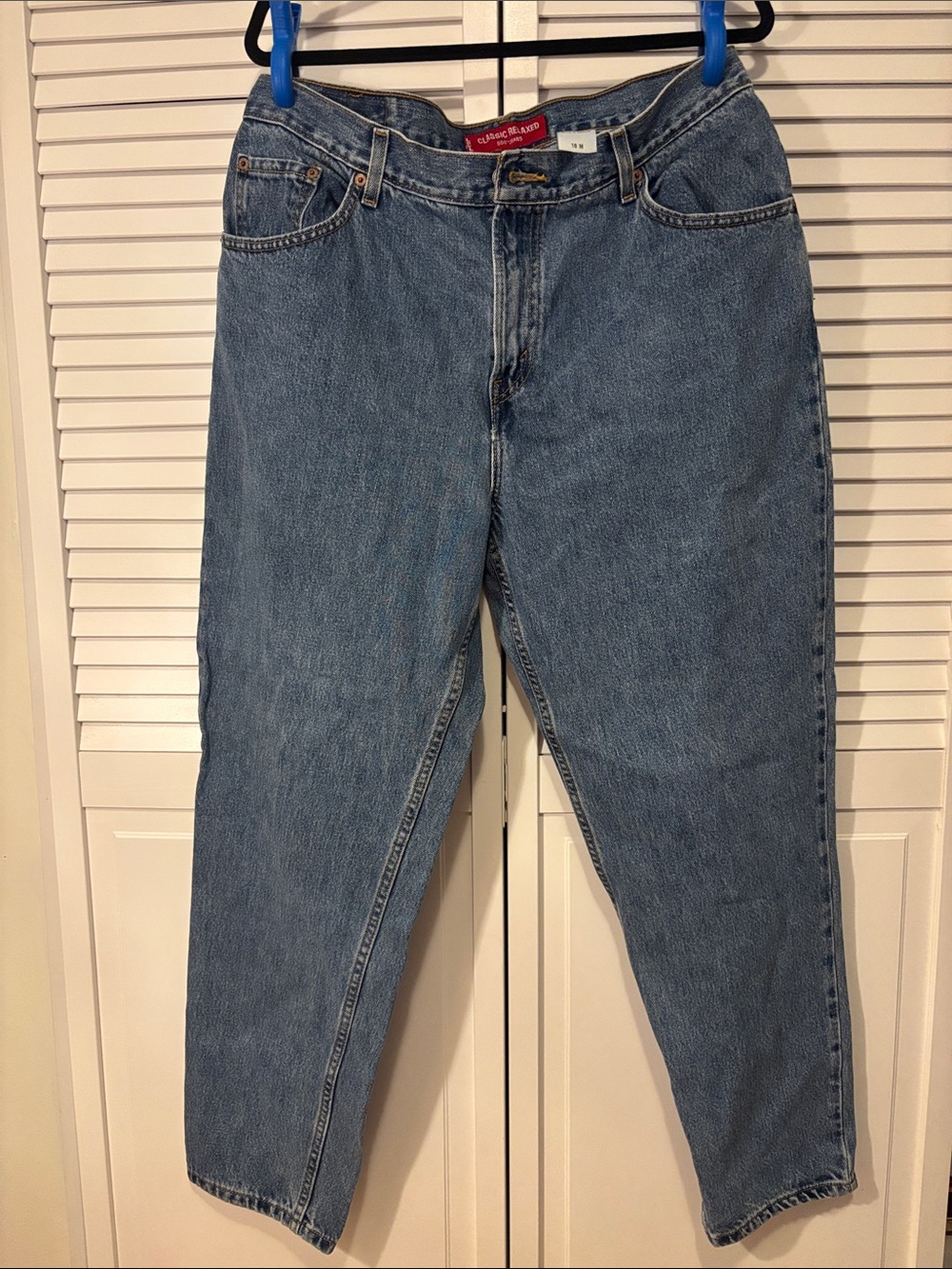 Y2K Levi's Relaxed Fit Women’s Jeans - Light Blue Denim
